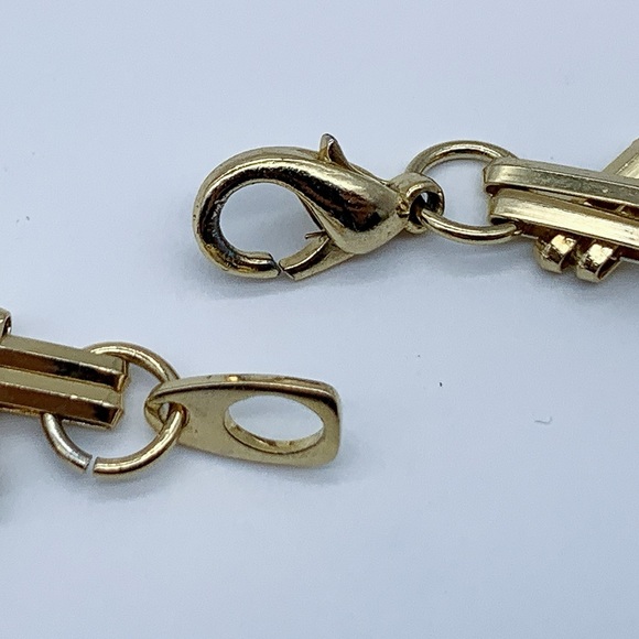 Vintage Gold Plated Zigzag Egyptian Style Hieroglyph Necklace - Picture 8 of 9